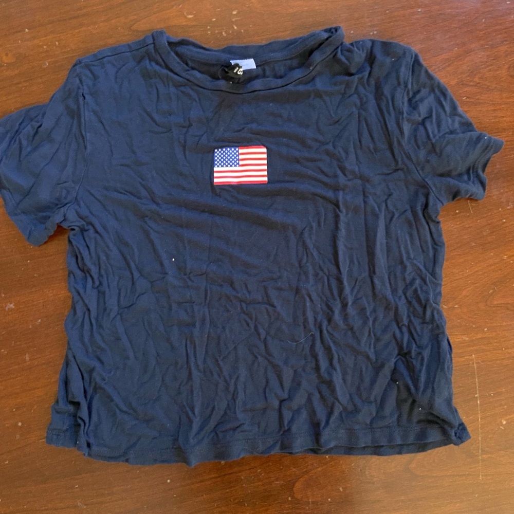H&M tee